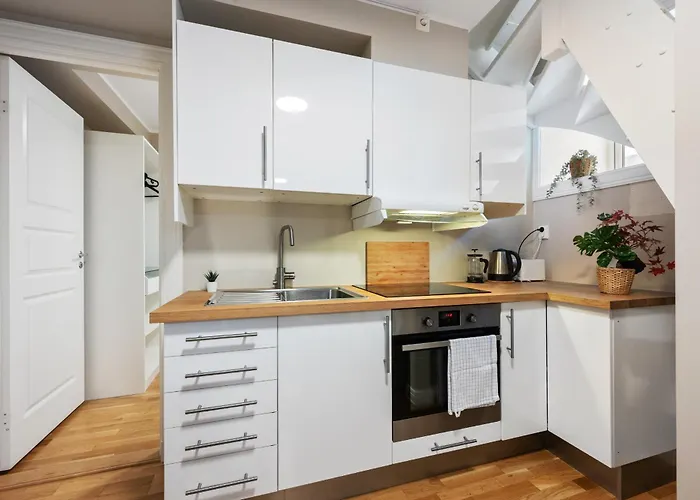 Lejlighed New! Modern City Apt: Central W/ Private Entrence